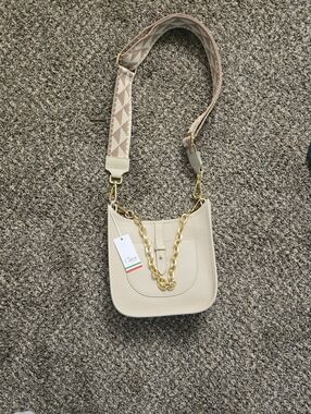 NWT Carro Positano Italian Grained Leather Crossbody Bag Cream Beige